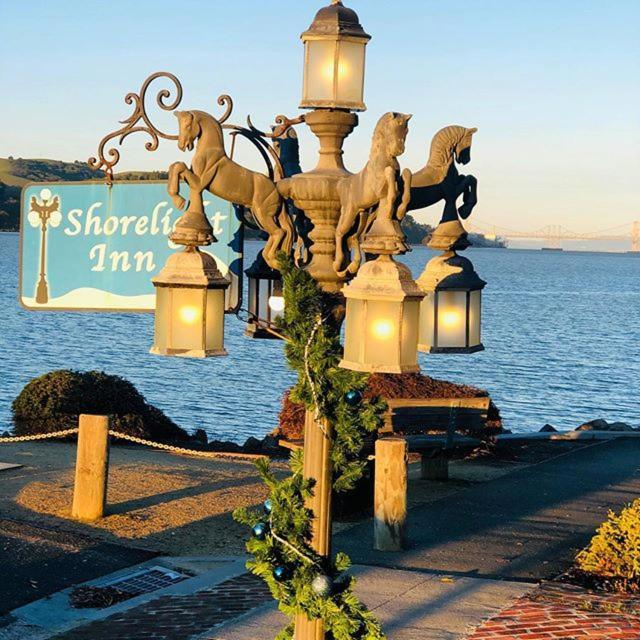 Shorelight Inn Benicia Eksteriør billede